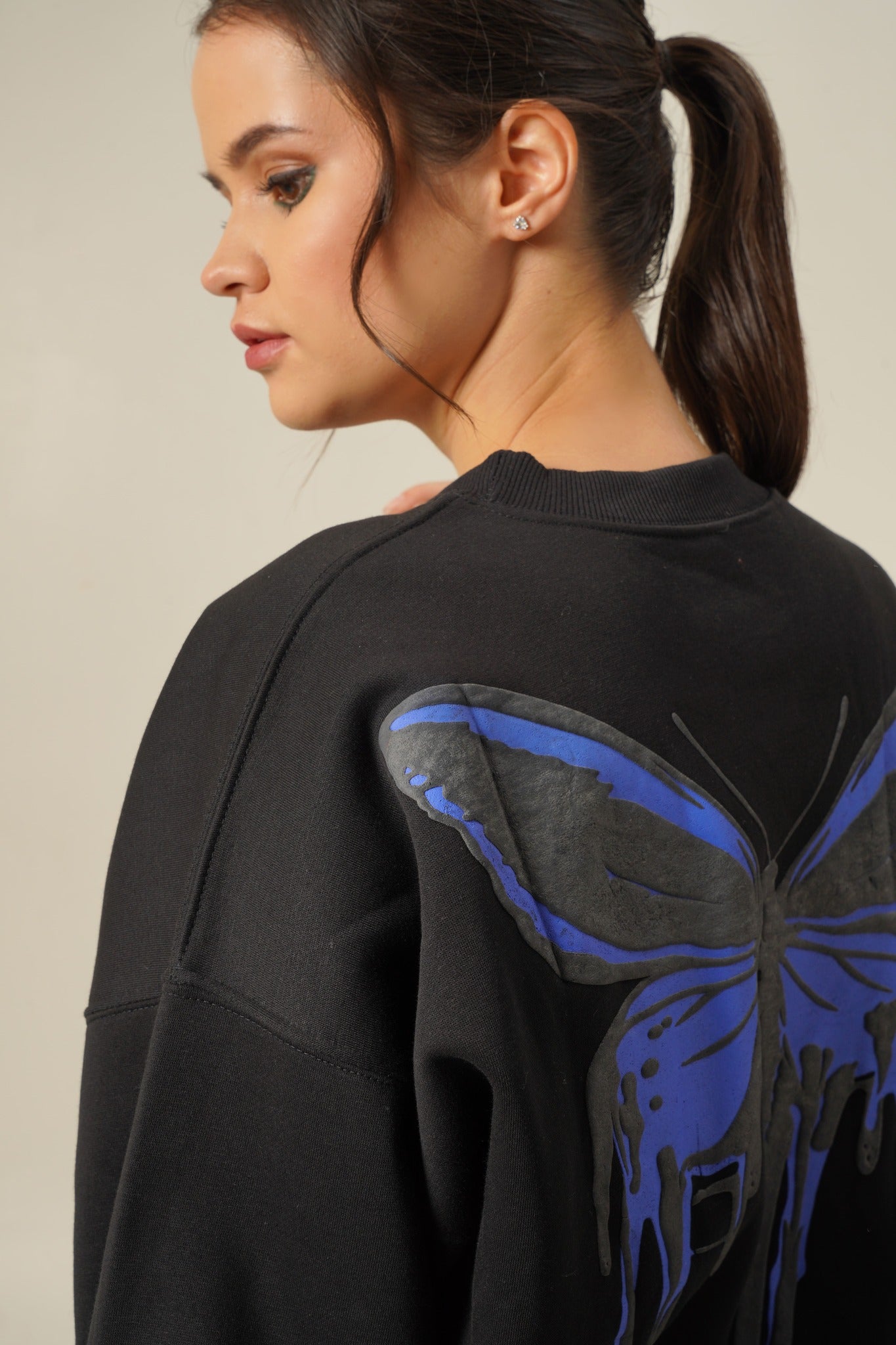 BUTTERFLY SWEATSHIRT