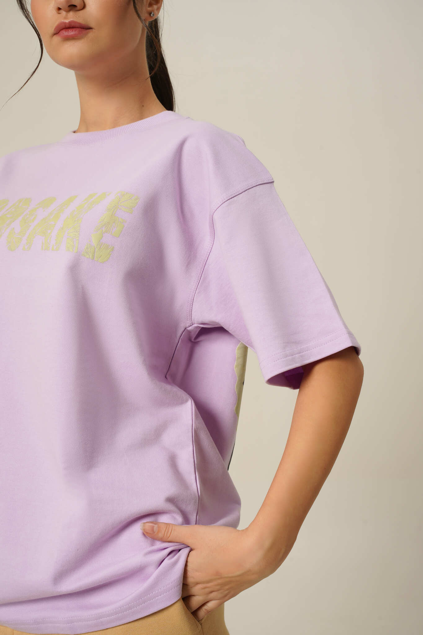 BLOOM OF INSECT T-SHIRT
